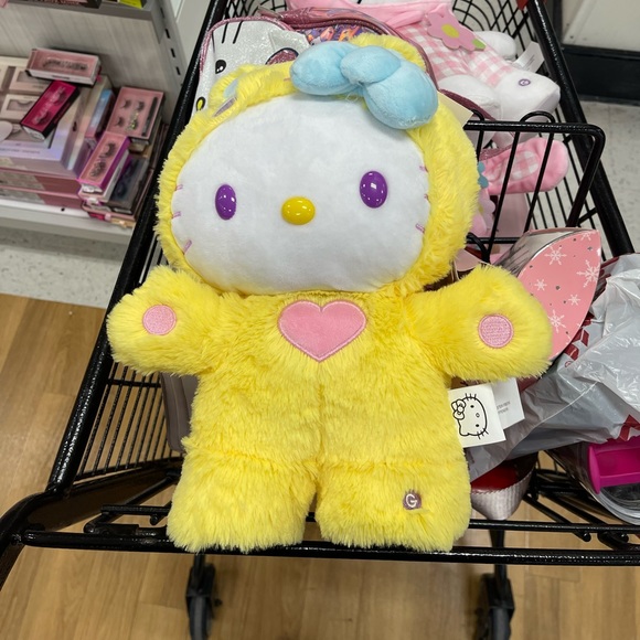 BNWT Hello Kitty Animated Easter Side Stepper - Picture 1 of 2